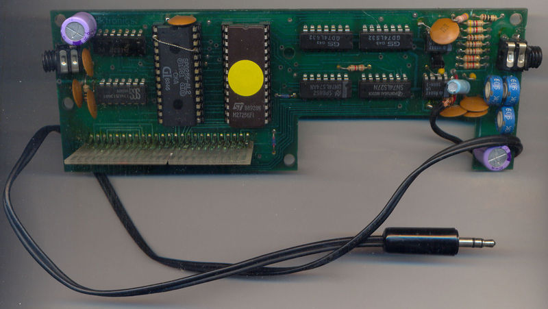 File:DKSPEECH 6128 PCB Top.jpg