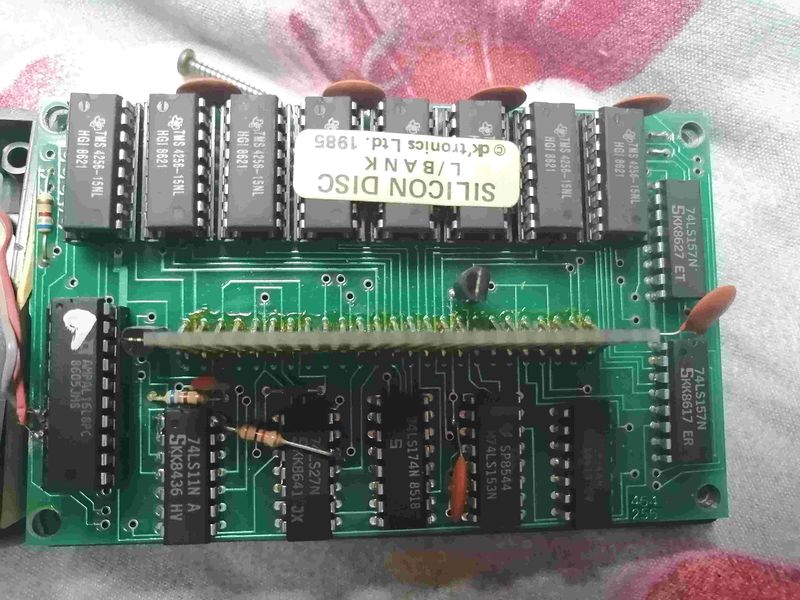File:OpenedSiliconc.jpg