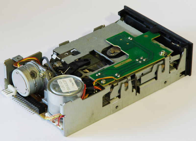 File:EME-155 BackLeftTop.jpg