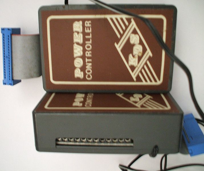 File:KDS-PowerControler.jpg