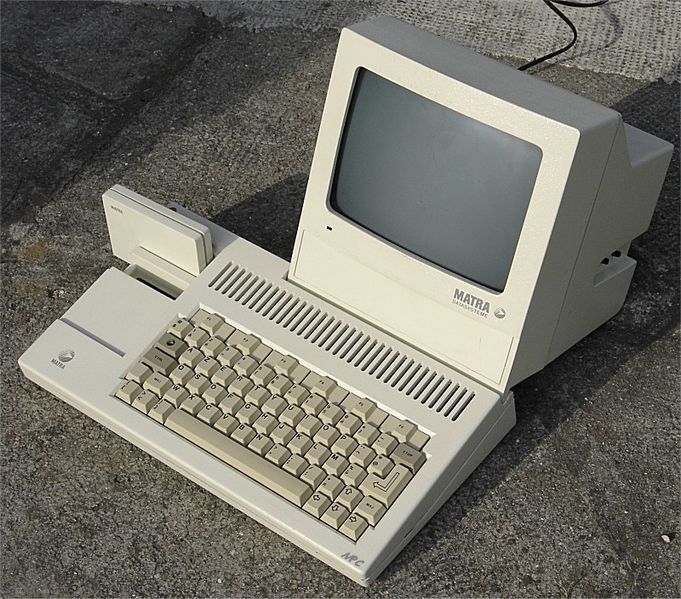 File:Alice 8000 lateral.jpg