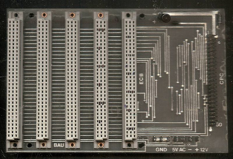 File:Schneiderware 2 Basisplatine (component side).jpg