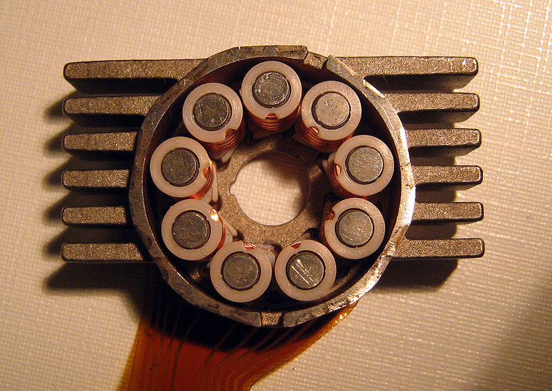 File:NLQ401 Printhead internals.jpg
