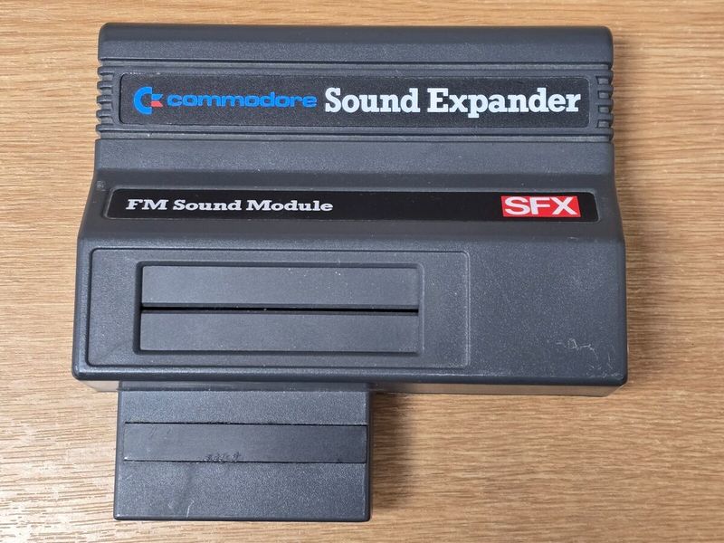 File:Commodore FM Sound Expander.jpg
