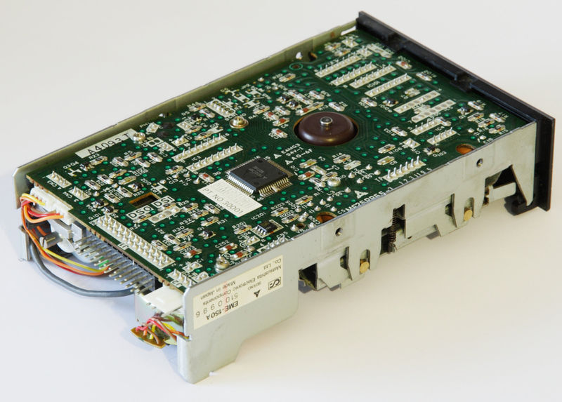 File:EME-150A BackRightBottom.jpg