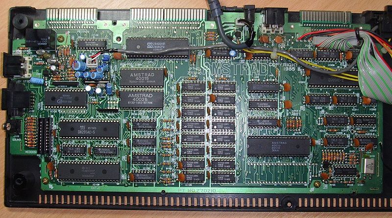File:CPC6128 Z70210 Tomdalby.jpg