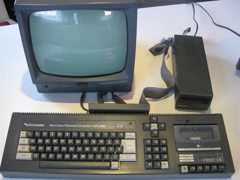 File:Schneider cpc 464 ddi1.jpg