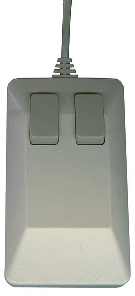 File:Commodore blockomaus.jpg