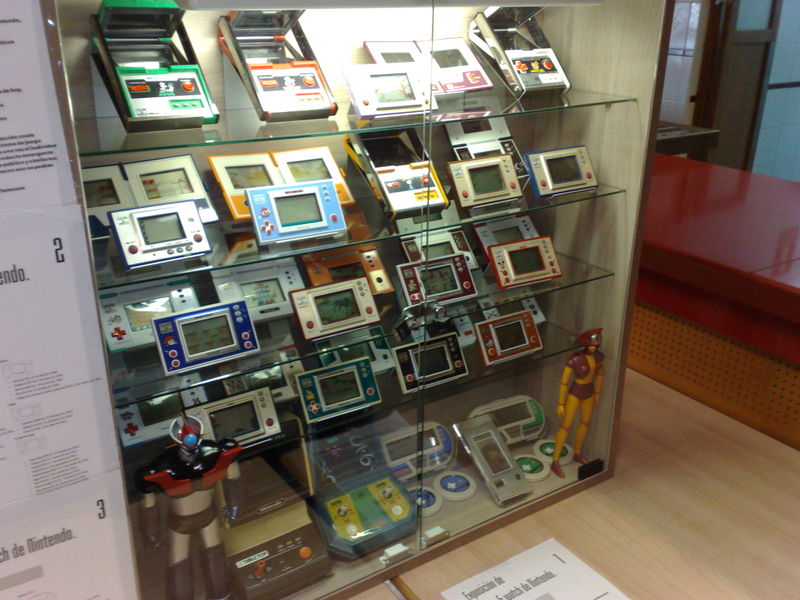 File:Retromadrid-2010 4438017251 o.jpg