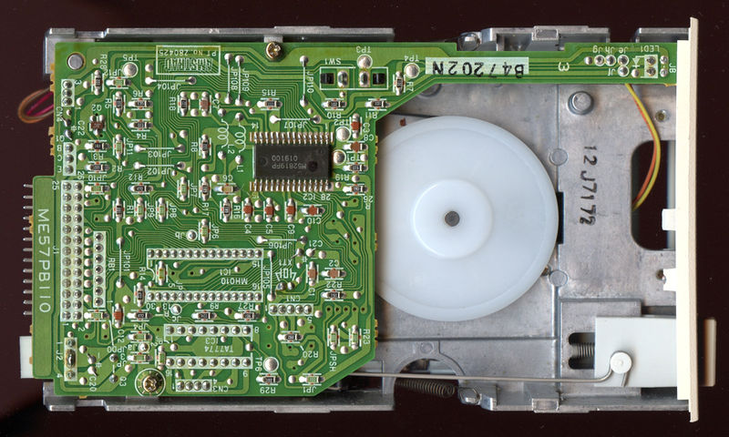 File:EME-157 Bottom.jpg