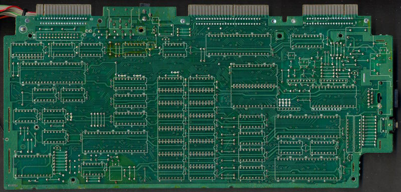File:CPC6128 Z70290 MC0020C PCB Bottom.jpg