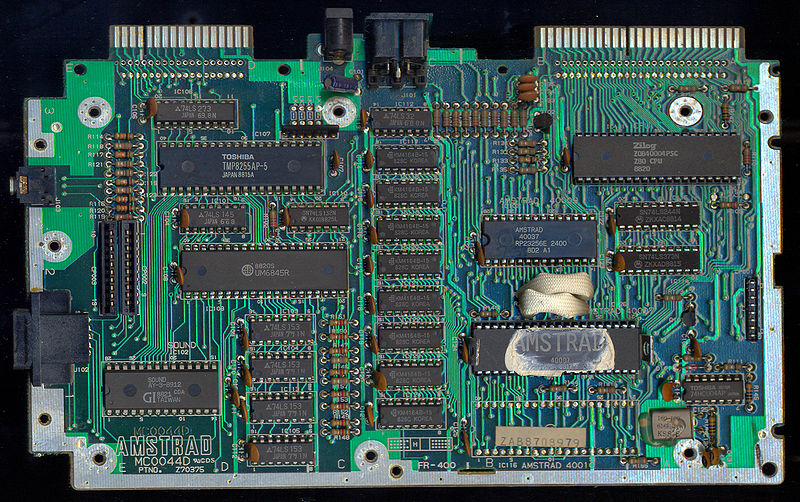 File:CPC464 PCB Top (Z70375 MC0044D).jpg