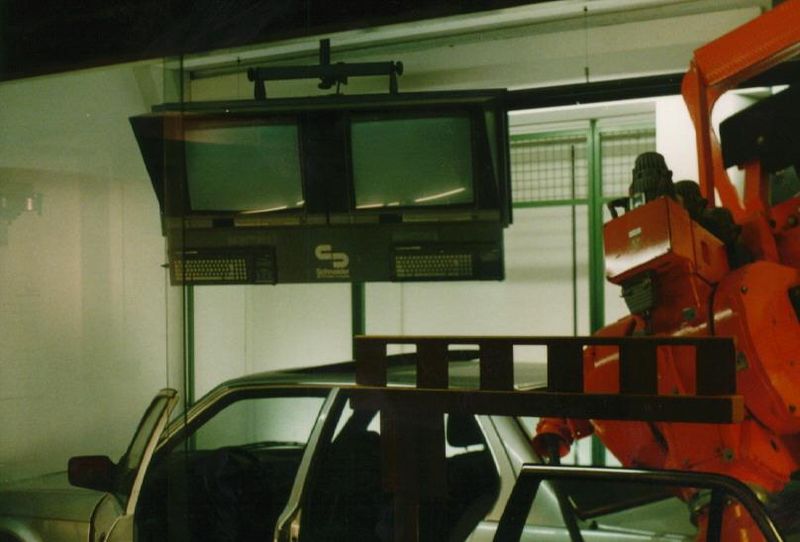 File:SchneiderBMWMuseum2.jpg