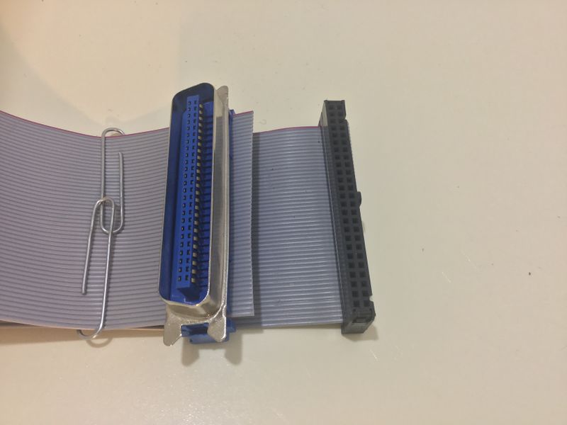 File:Schneider adapter cable.jpg