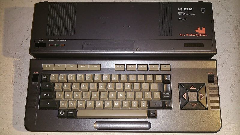 File:MSX2 Philips VG-8235.jpg