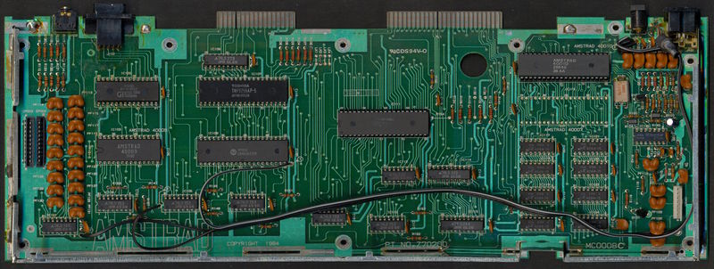 File:CPC464 Z70200 MC0008C PCB Top.jpg